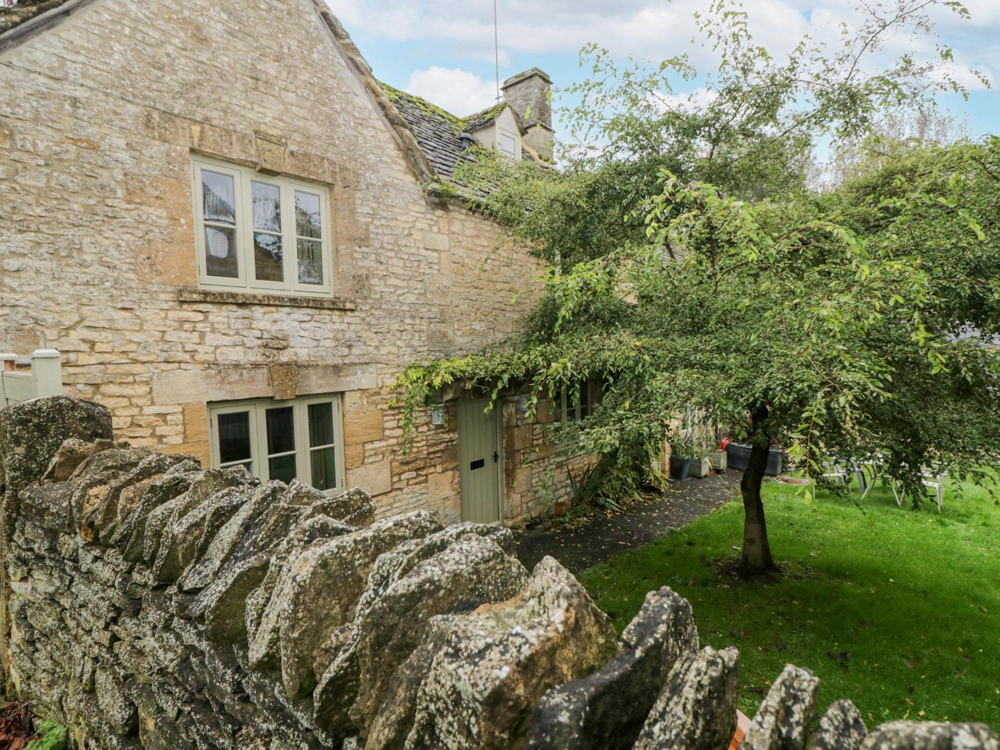 Tannery Cottage Burford Exterior photo